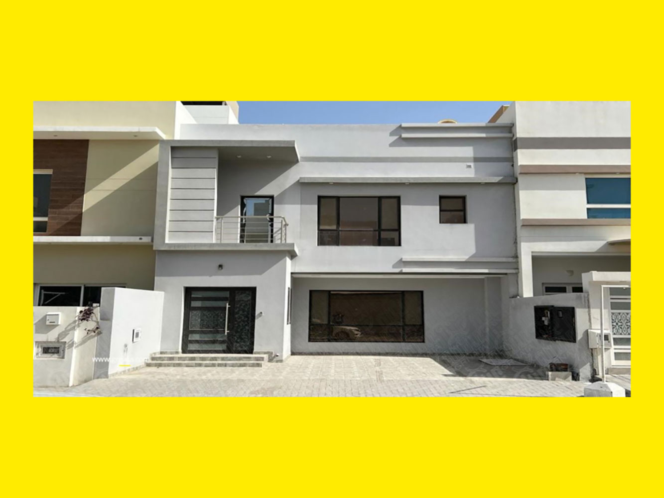 property 18528 image 0