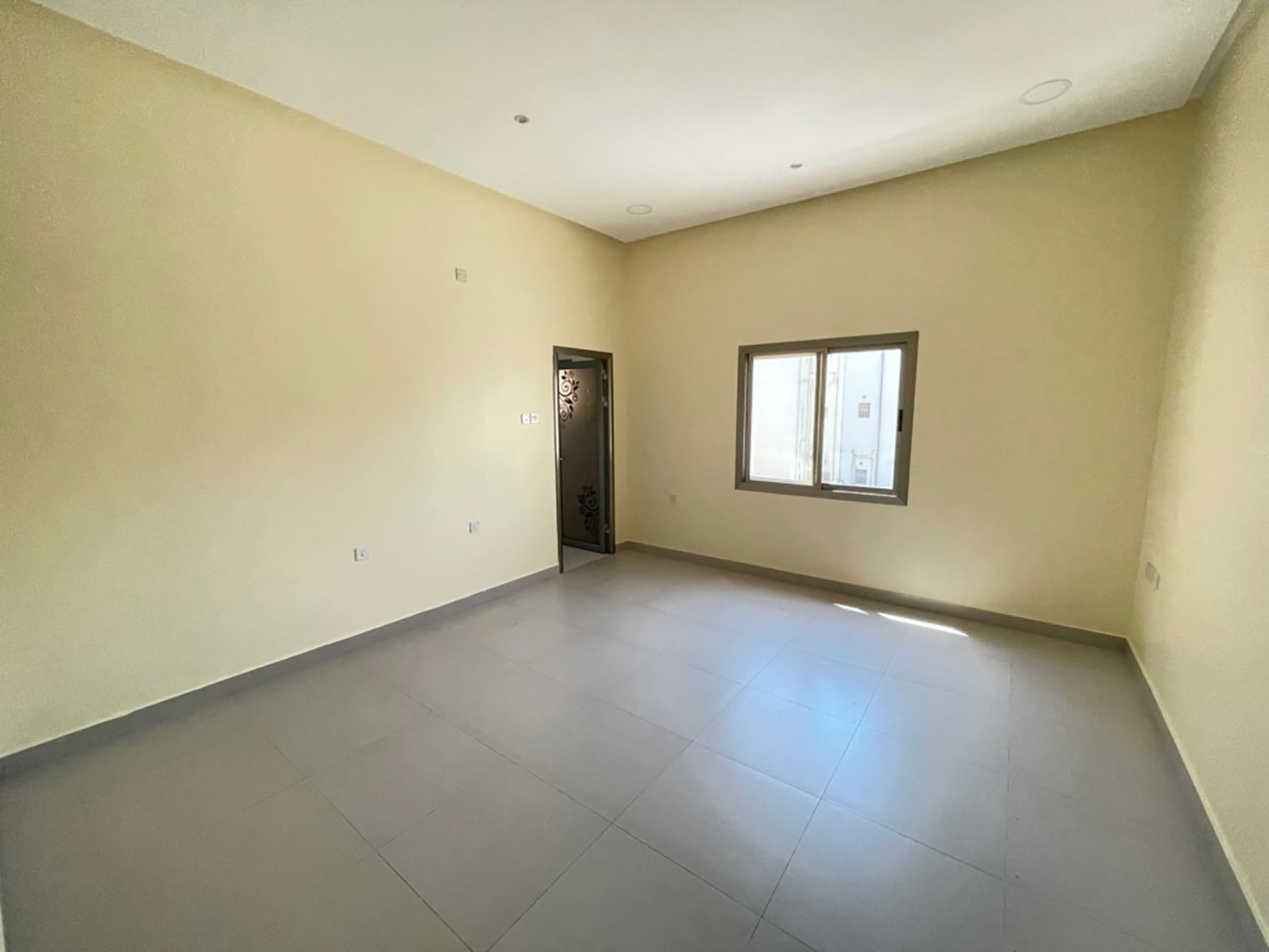 property 17747 image 0